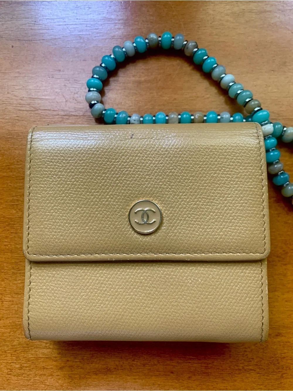 CHANEL COCO DOUBLE SNAP COMPACT WALLET VINTAGE TAN